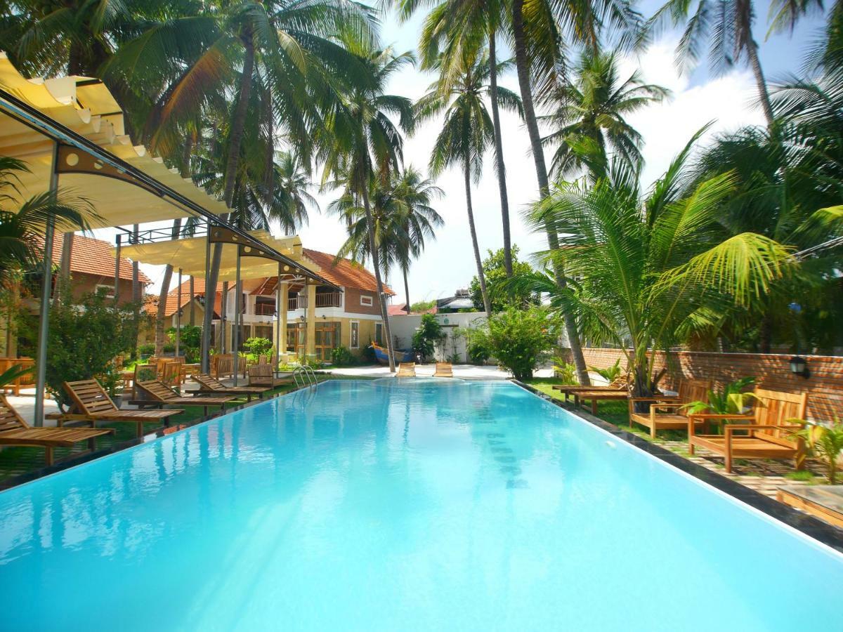 Coconut Garden Mui Ne Villa Exterior photo