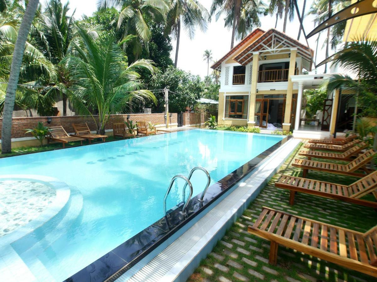 Coconut Garden Mui Ne Villa Exterior photo